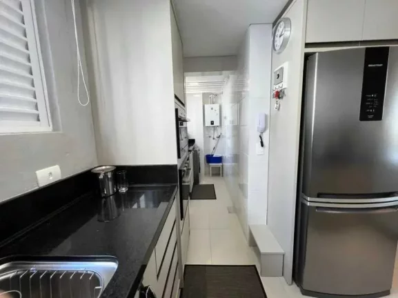 Imagem Apartamento mobiliado com 3 suítes e 2 vagas no Centro de Balneario Camboriu- SC