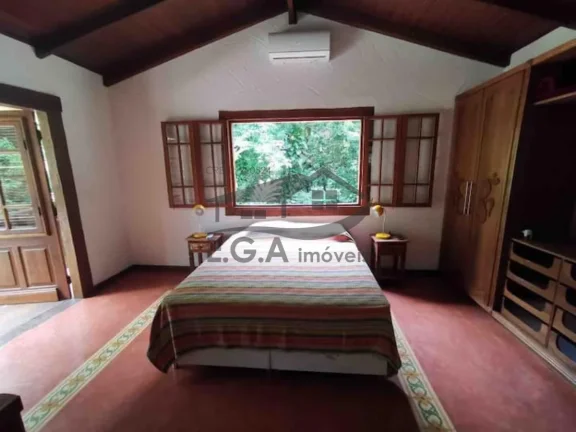 Imagem Casa no sertão da Barra do Una no meio da mata
