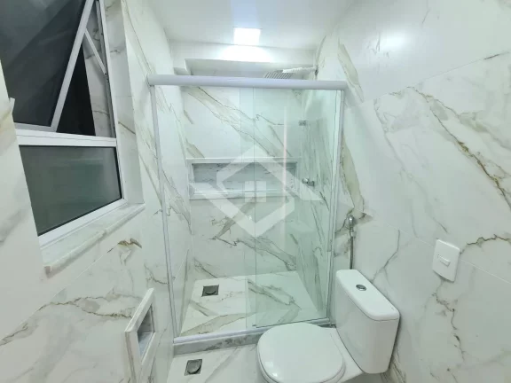 Imagem Apartamento de Luxo à Venda em Copacabana - 3 Quartos, 180 m²
