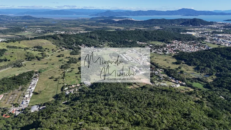Imagem Terreno para venda em Vargem Grande, 111 000m²
