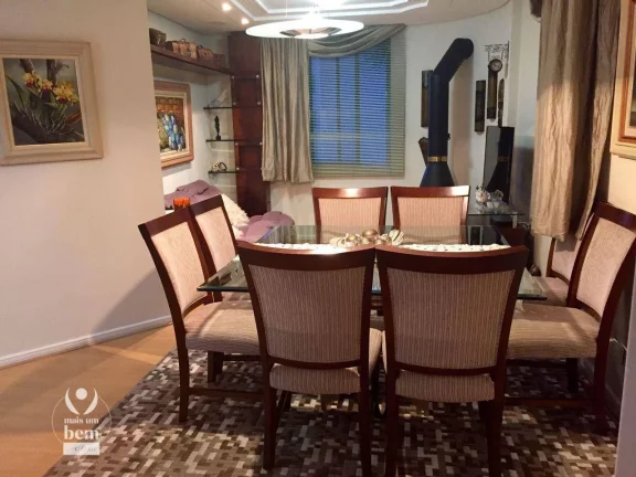 Imagem Apartamento com 149 m², 3 quartos (1 suíte com hidromassagem), 2 vagas de garagem à venda por R$ 1.090.000 - Centro - Curitiba/PR