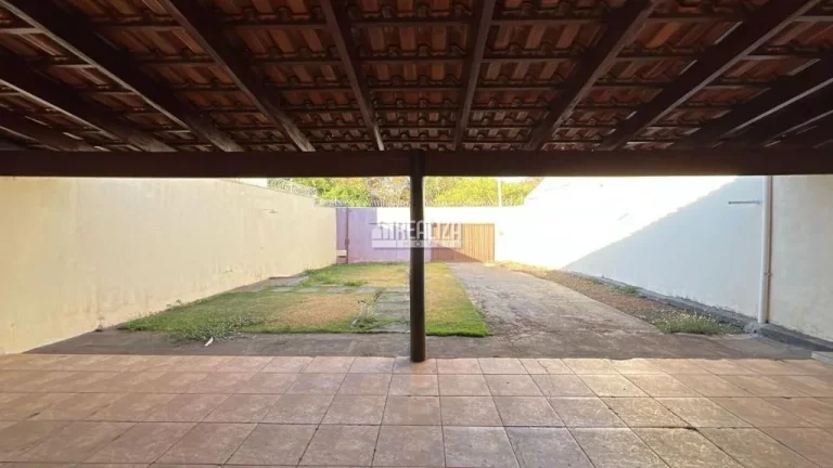 Imagem Casa à venda no Jardim Nenê Gomes, Uberaba!