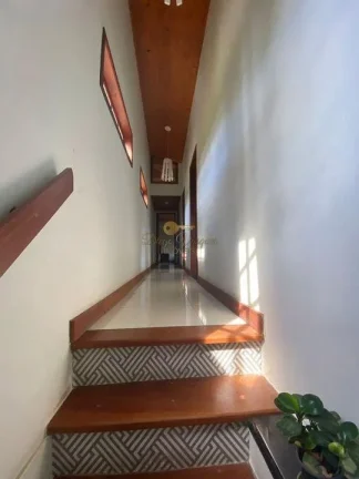 Imagem Casa em Condomínio para Venda em Teresópolis / RJ no bairro Albuquerque