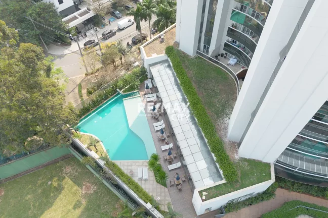 Imagem Apartamento com 2 Quartos à Venda, 70 m² em Alphaville - Barueri