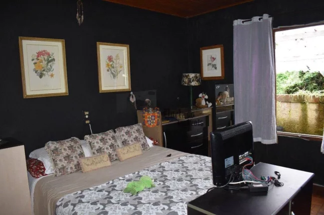 Imagem Casa com 4 dormitórios à venda, 222 m² por R$ 960.000 - Vila Abernéssia - Campos do Jordão/SP