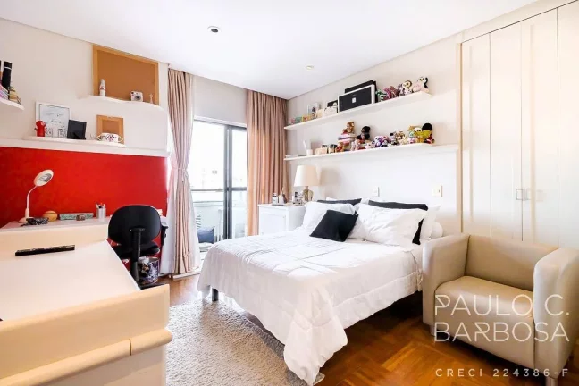 Imagem Santa Cecília Venda - 3 Suítes - 3 Vagas - 303m²