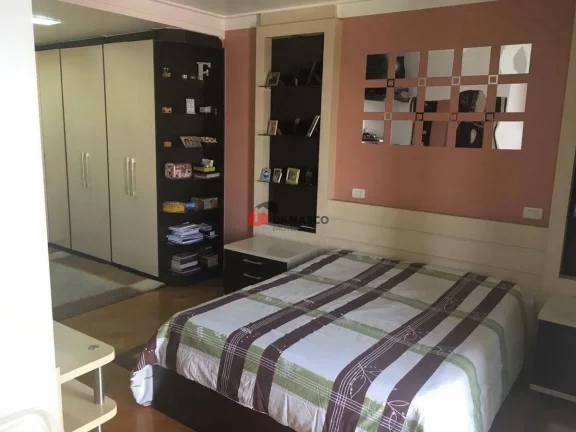 Imagem Sobrado para locação 3 Quartos, 3 Suítes, 6 Vagas, 443 m², Campestre, Santo André, SP
