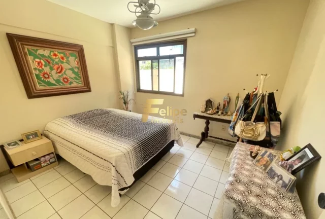 Imagem APARTAMENTO FRENTE MAR COM ÁREA LATERAL.