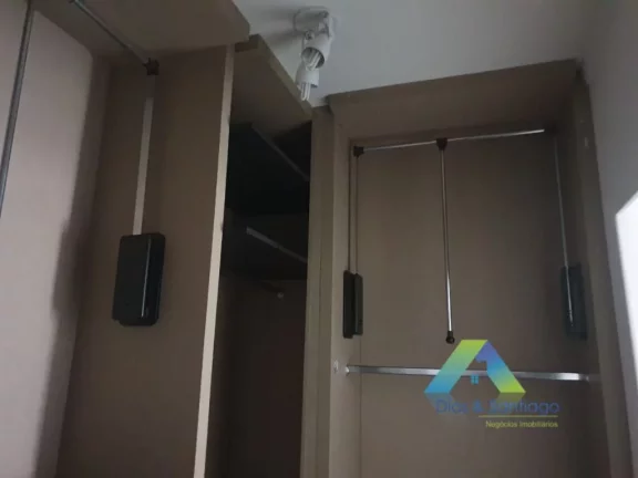 Imagem Apartamento com 4 Quartos e 5 banheiros à Venda, 228 m²