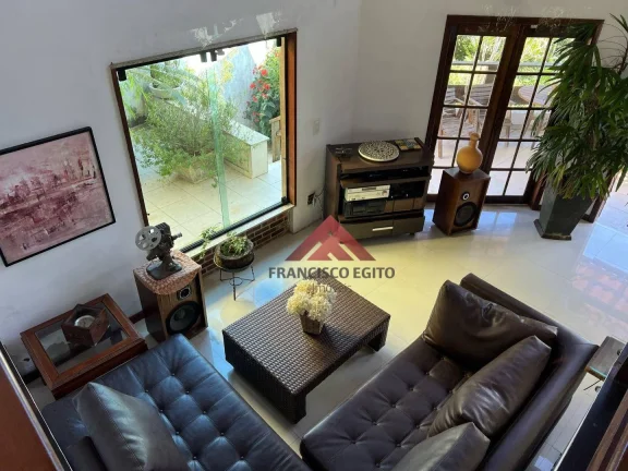 Imagem Casa em condomínio fechado, ótima localização, próximo das praias da região oceânica.