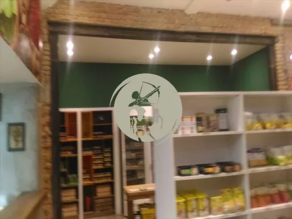 Imagem FUNDO DE COMÉRCIO, BEM ABASTECIDO , ÓTIMA LOCALIZAÇÃO, 2 FUNCIONÁRIOS, PAGA 4.000,00 DE ALUGUEL...
