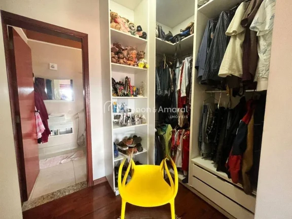 Imagem Descubra o lar dos seus sonhos em Valinhos-SP, em um condomínio fechado repleto de tranquilidade e ...