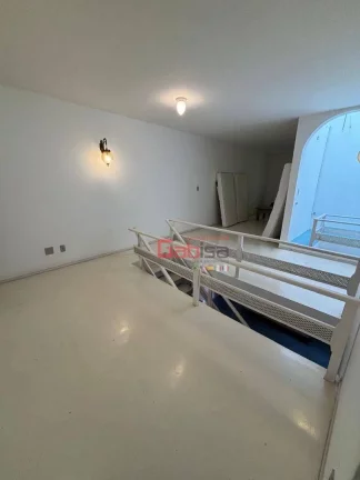 Imagem Casa com 7 dormitórios à venda, 131 m² por R$ 3.500.000,00 - Centro - Cabo Frio/RJ