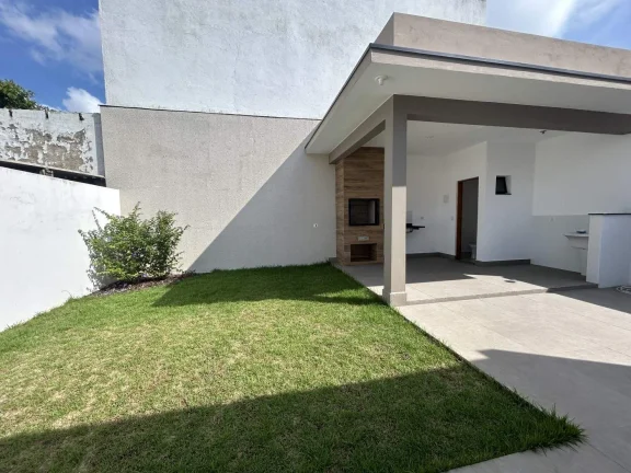 Imagem Casa para Venda em Itanhaém, Cibratel I, 3 dormitórios, 1 suíte, 2 banheiros, 2 vagas