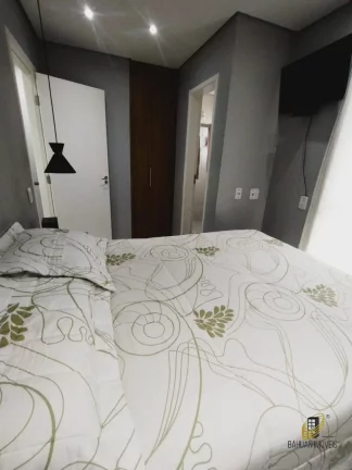 Imagem Casa em Condomínio à Venda em Cotia-SP, com 3 Quartos sendo 1 Suíte, 2 Salas, 3 Banheiros, 2 Vagas, 86m².