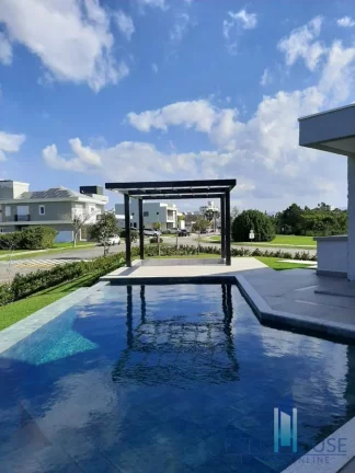 Imagem Casa em Condomínio para Venda em Camboriú, CENTRO, 4 dormitórios, 4 suítes, 6 banheiros, 4 vagas