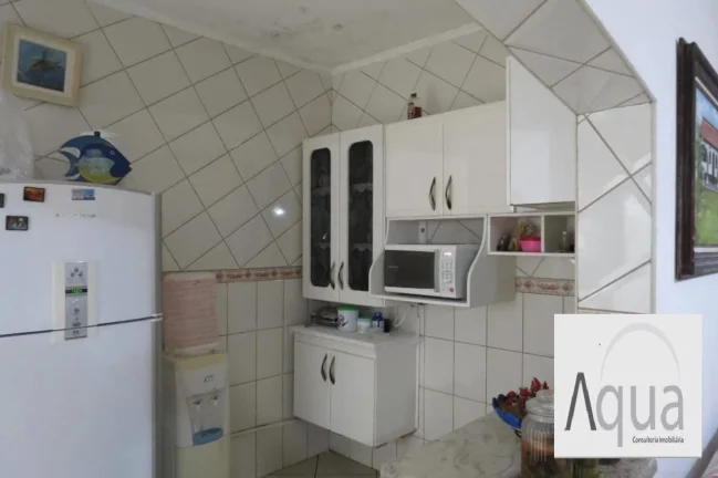 Imagem Casa para Venda em Itanhaém, Jardim Jamaica, 3 dormitórios, 1 suíte, 2 banheiros, 4 vagas