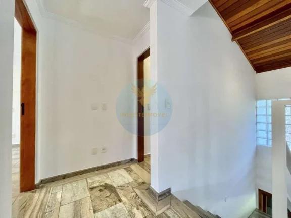 Imagem Casa em Condomínio a Venda no bairro Granja Viana - Carapicuíba, SP