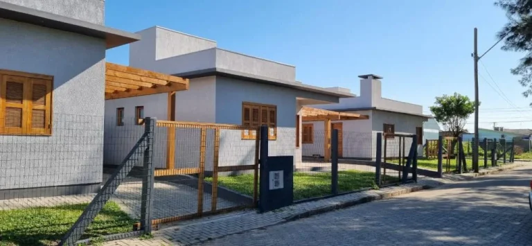 Imagem Casa 2 Dormitórios - Bairro --