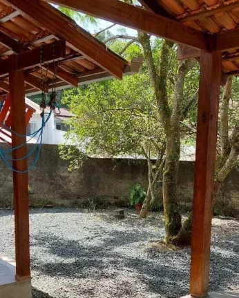 Imagem Casa com 3 dormitórios sendo 1 suíte e 4 vagas de garagem - Parque Guarani | Joinville/SC