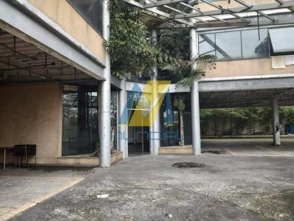 Imagem Prédio corporativo com heliponto pronto para grandes empresas