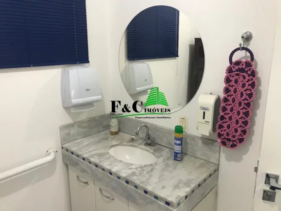 Imagem Ponto Comercial para Venda em Limeira, Centro, 2 banheiros, 1 vaga