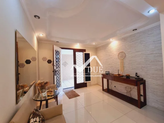 Imagem Sobrado com 3 dormitórios à venda, 375 m² por R$ 1.517.000,00 - Macuco - Santos/SP