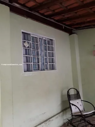 Imagem Casa para Venda em Limeira, ANAVEC, 2 dormitórios, 2 banheiros, 2 vagas