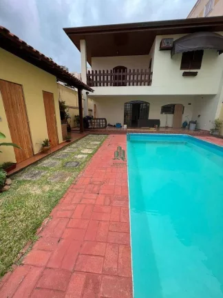 Imagem Sobrado com 3 dormitórios à venda, 440 m² por R$ 1.500.000,00 - Vila Milton - Guarulhos/SP