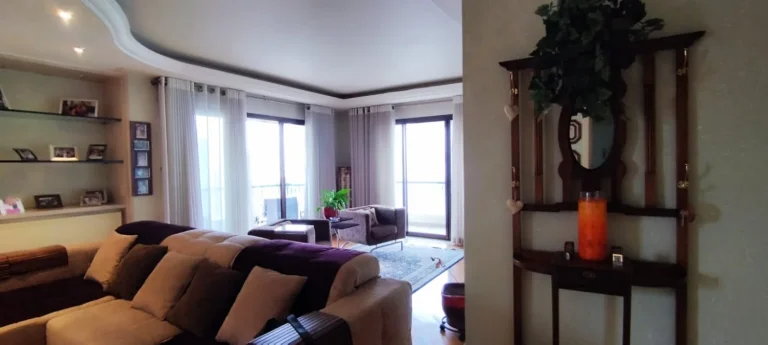 Imagem Apartamento 227 M², 1 por andar, 4Q, 4 Suítes, 5 Banheiros, 4 Vagas, Depósito, Closet, Hidro, 2 Salas, Academia, Sauna, Quadra, Salão de festa e jogos