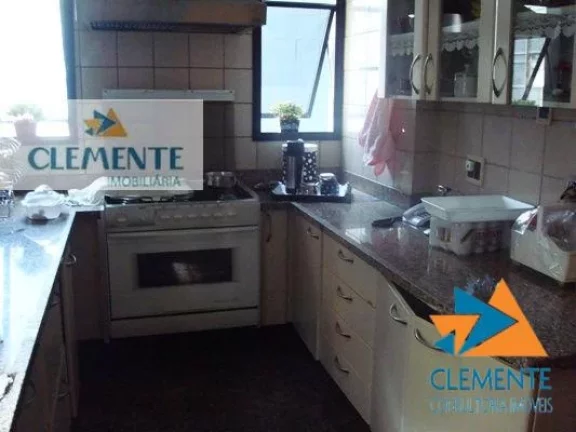 Imagem Apartamento 04 QUARTOS 04 SUITES Bairro LOURDES Belo Horizonte MG
