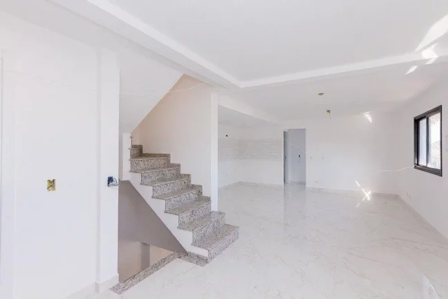 Imagem Sobrado Triplex Abranches