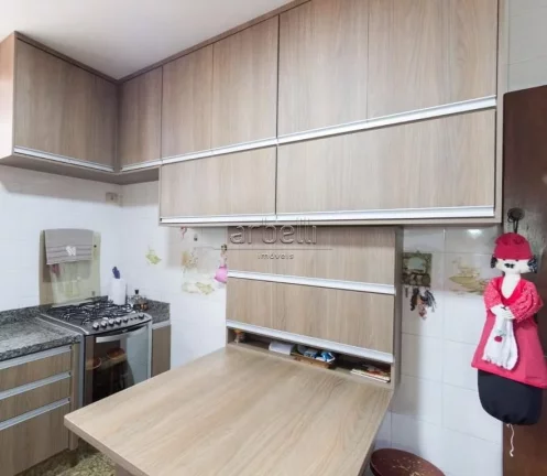 Imagem Sobrado com 166 metros quadrados, 3 dormitórios sendo 1 suíte e todos os dormitórios com armário...