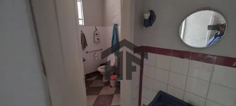 Imagem Casa com 4 Quartos à Venda, 225 m² em Casa Amarela - Recife
