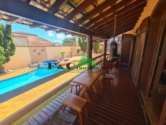 Imagem Casa para Venda em São Carlos, Jardim Cardinalli, 3 dormitórios, 3 suítes, 6 banheiros, 6 vagas