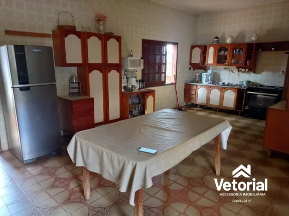 Imagem Casa com 6 dormitórios no Bairro JK - Barreiras-BA