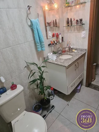 Imagem Sobrado com 03 dormitórios uma suíte com 05 vaga na VILA MATIlDE