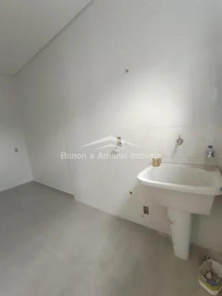 Imagem Casa a venda no Condomínio Vila de São Lourenço .

A casa está pronta, faltando alguns detalhes ...