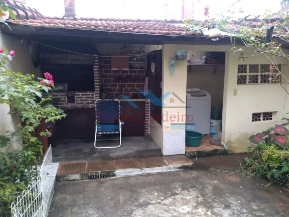 Imagem Sobrado com 3 dorm. (1 suíte) + 2 vagas - Vila Tiradentes