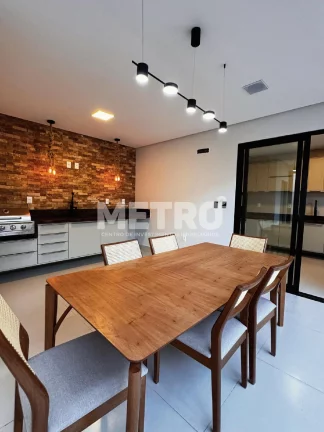 Imagem Casa à venda, 4 Suítes, 3 com varanda, sendo a Suíte Master ampla com jacuzzi