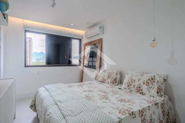 Imagem Apartamento Reformado | 3 Quartos | 136m² | Vista Mar – Barra da Tijuca