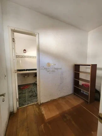 Imagem Casa em Condomínio para Venda em Teresópolis / RJ no bairro Parque do Imbui