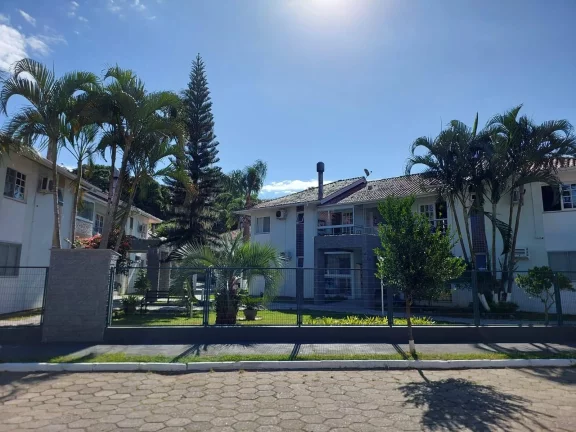 Foto do imóvel: Apartamento 3 dormitórios Canasvieiras