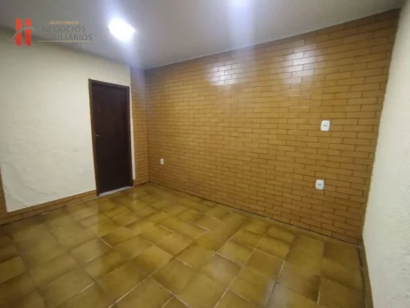 Imagem CASA AMPLA com 2 quartos para alugar na Vila Meriti em Duque de Caxias/RJ