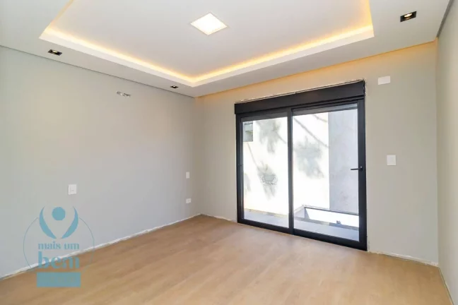 Imagem Sobrado Alto Padrão com 3 Suítes, 4 Vagas, Espaço Gourmet à venda, 290 m² por R$ 1.700.000 - Costeira - São José dos Pinhais/PR