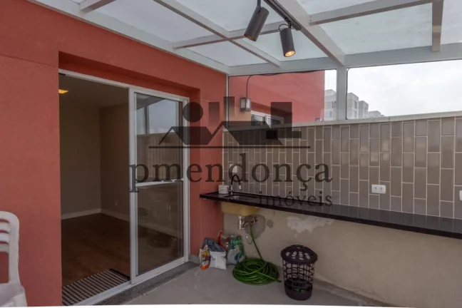 Imagem Cobertura Duplex em Pinheiros, perfeita para quem busca uma opção de moradia com estilo e conforto.