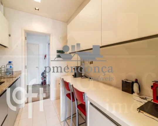 Imagem Apartamento à venda no Alto da Lapa no Condomínio 360º
