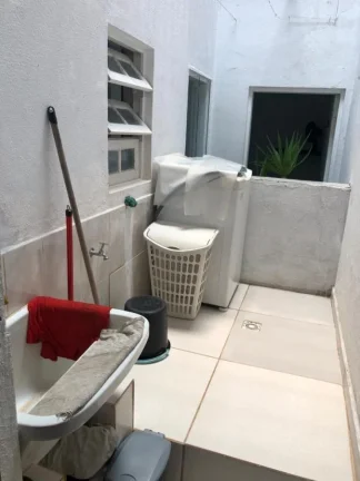 Imagem Casa para Venda em Itanhaém, Vila Tupi, 3 dormitórios, 1 banheiro, 2 vagas