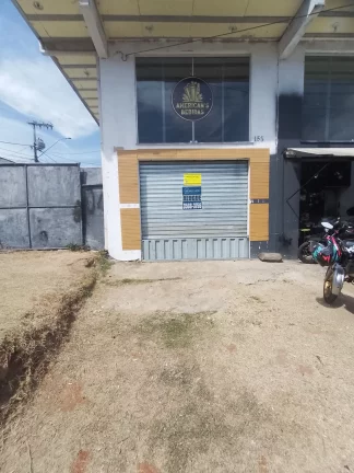 Imagem Loja-de-esquina-em-frente-ao-ponto-de-onibus-principal-rua-bairro-ouro-preto-ufmg