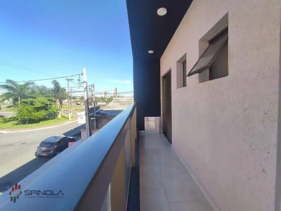 Imagem Casa com 2 dormitórios à venda, 68 m² por R$ 350.000,00 - Maracanã - Praia Grande/SP
